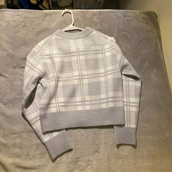GU plaid cropped sweater - Picture 4 of 4